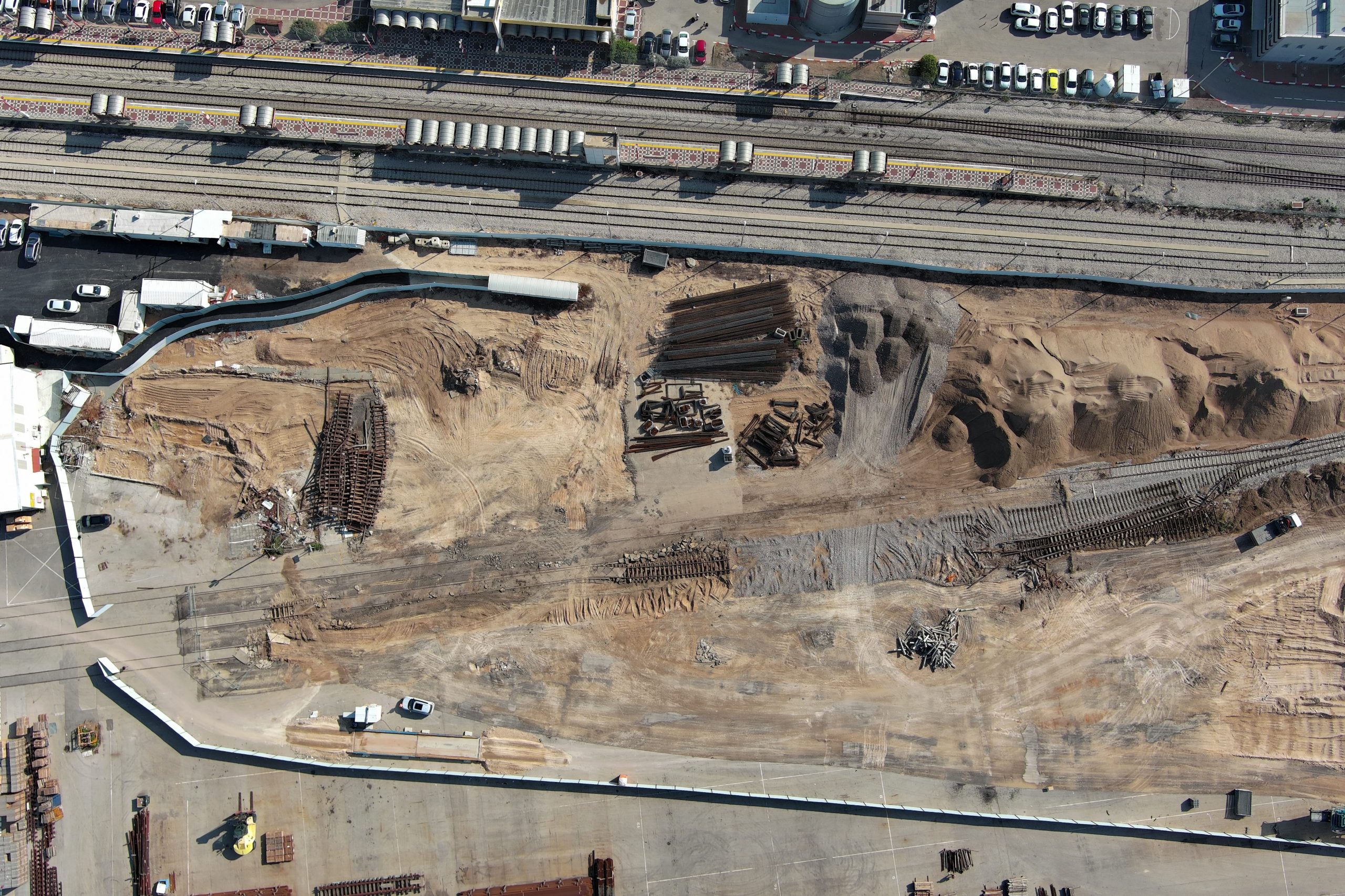 -1_2_0_2022_12_01_13_30_55_MAX_0008